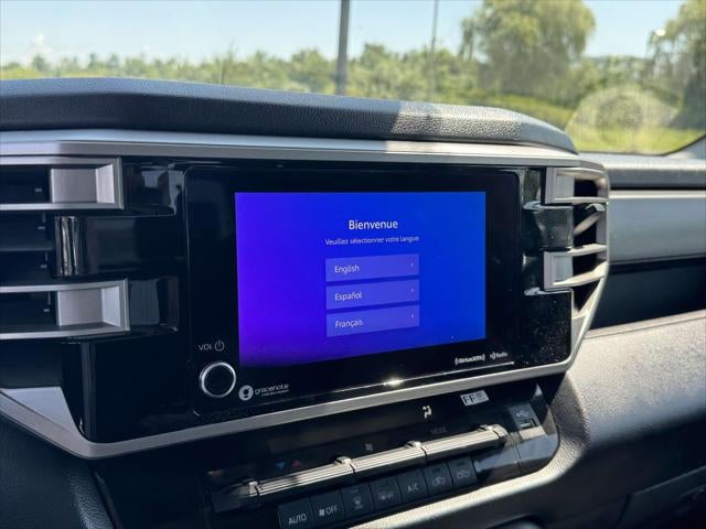 2024 Toyota Tundra 4WD SR5 CrewMax 5.5' Bed (Natl)