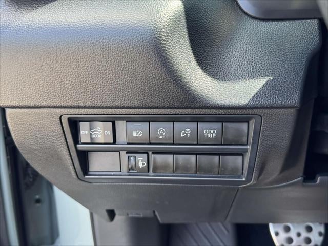 2024 Toyota Tundra 4WD SR5 CrewMax 5.5' Bed (Natl)