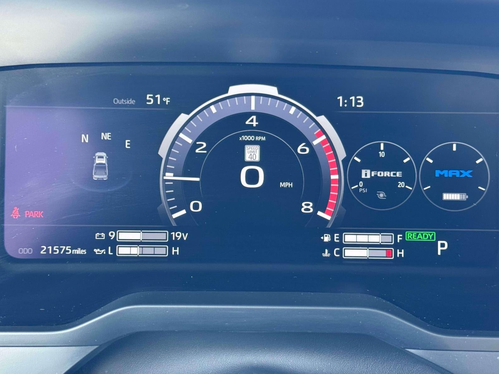 2025 Toyota Tundra 4WD Platinum Hybrid CrewMax 5.5' Bed (Natl)