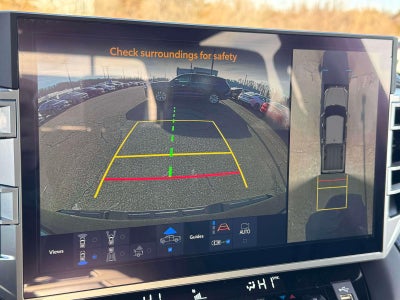 2025 Toyota Tundra 4WD Platinum Hybrid CrewMax 5.5' Bed (Natl)