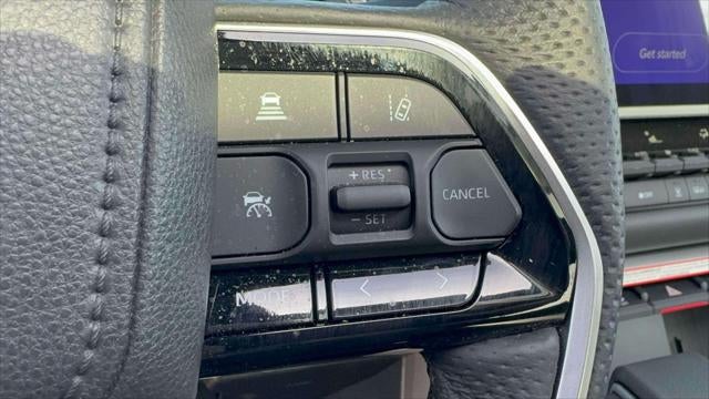 2025 Toyota Tundra 4WD Platinum Hybrid CrewMax 5.5' Bed (Natl)