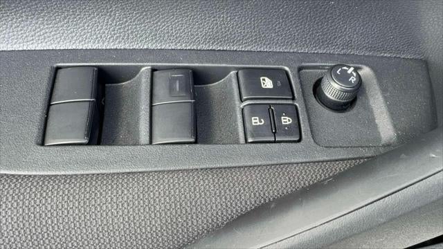 2025 Toyota Corolla LE CVT (Natl)