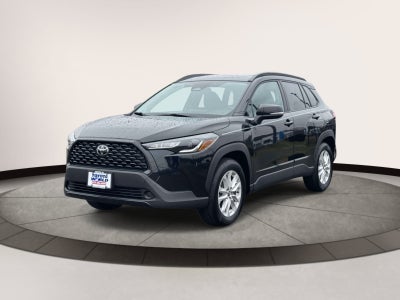 2023 Toyota Corolla Cross LE 4WD (Natl)