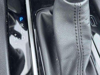 2024 Toyota Corolla Cross XLE 4WD (Natl)