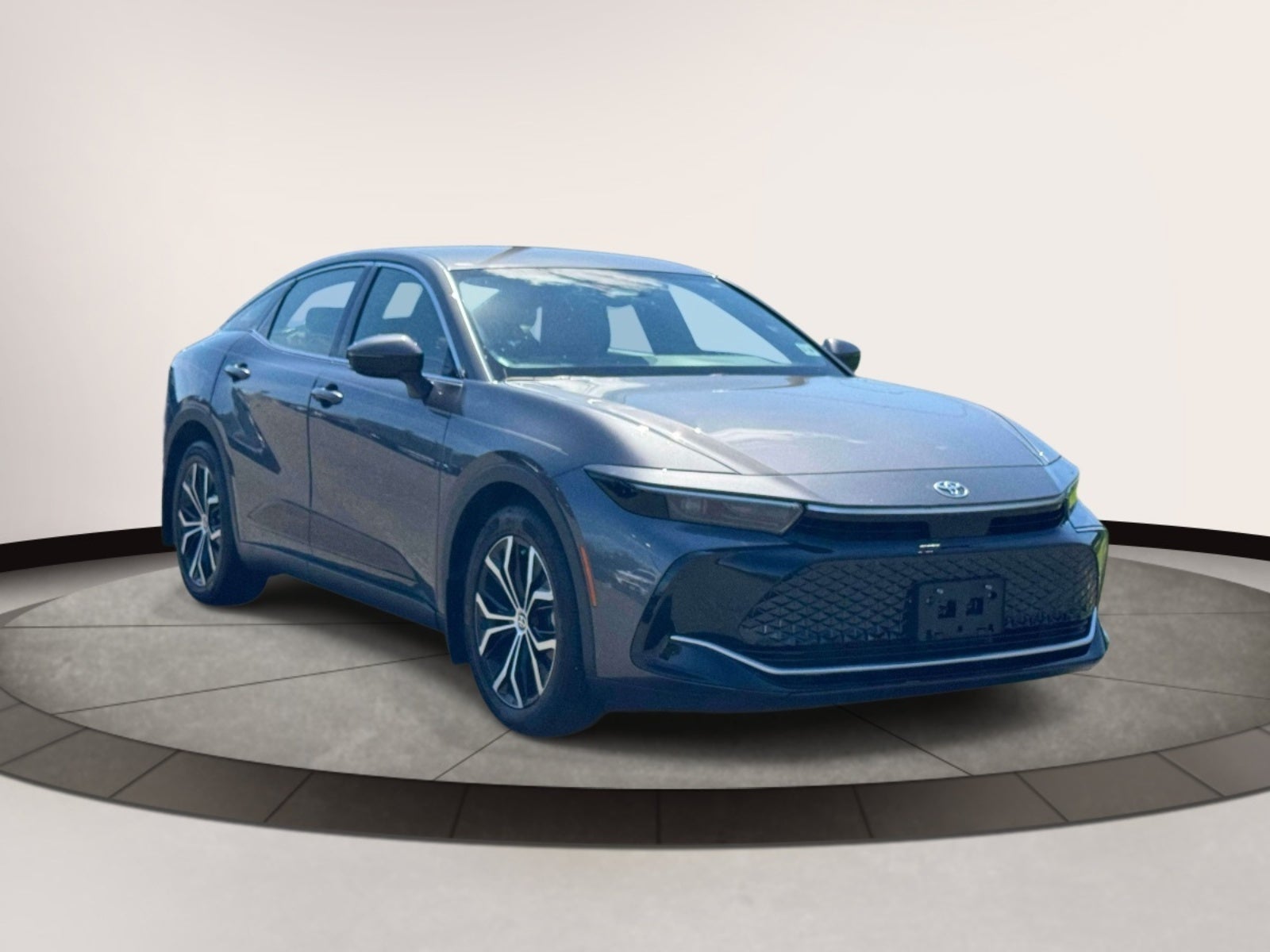 2023 Toyota Crown XLE AWD (Natl)