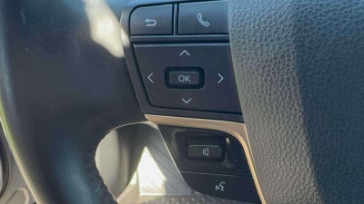 2023 Toyota Crown XLE AWD (Natl)