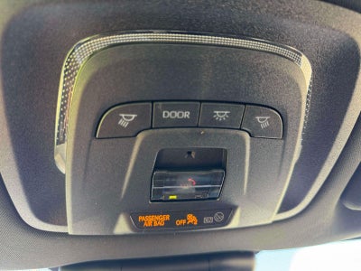 2023 Toyota Crown XLE AWD (Natl)