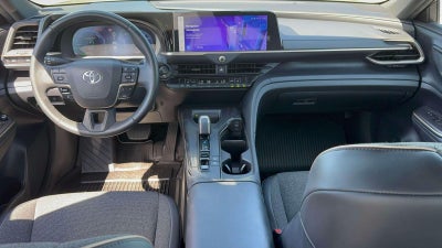 2023 Toyota Crown XLE AWD (Natl)
