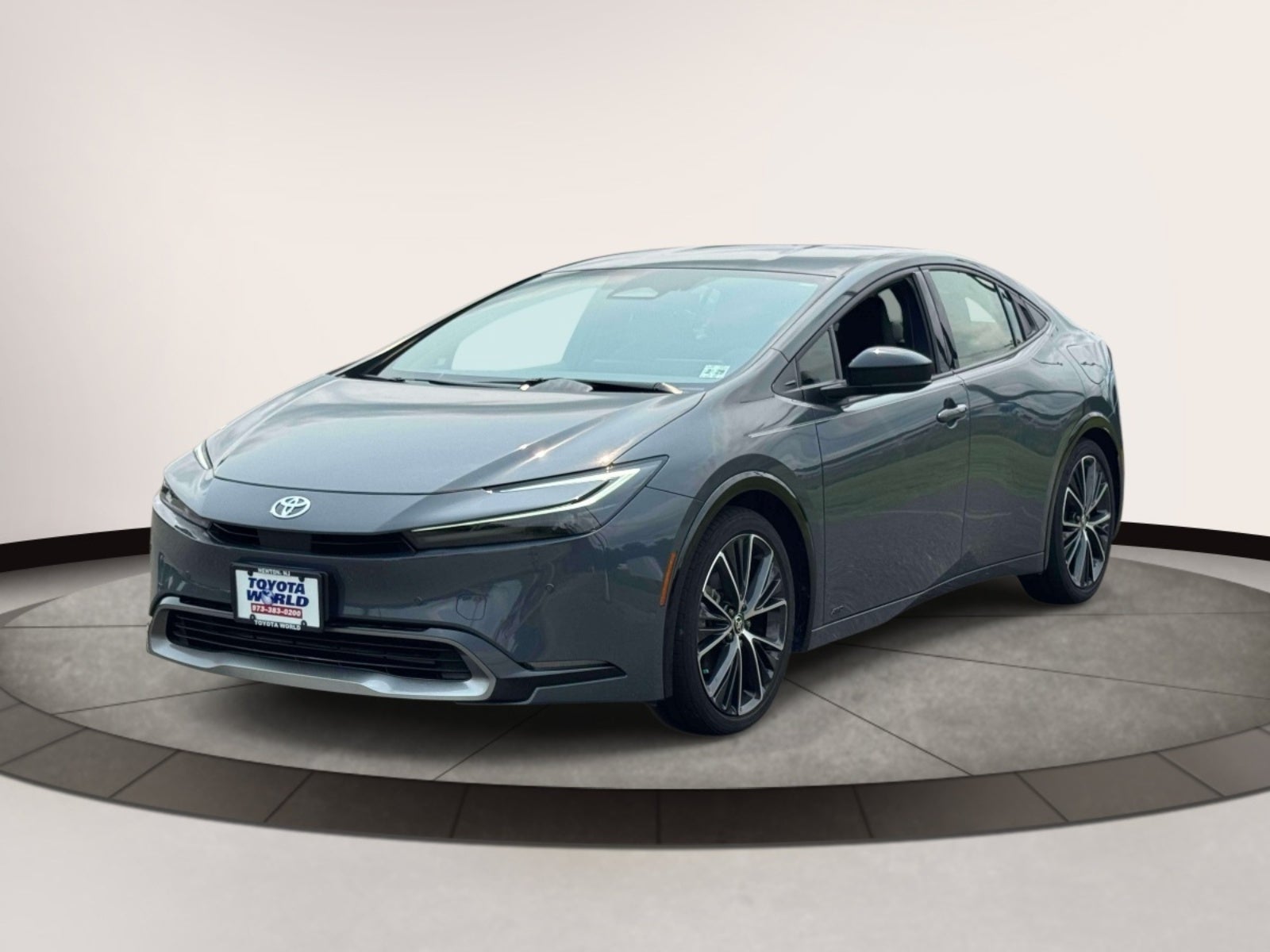 2024 Toyota Prius XLE AWD (Natl)