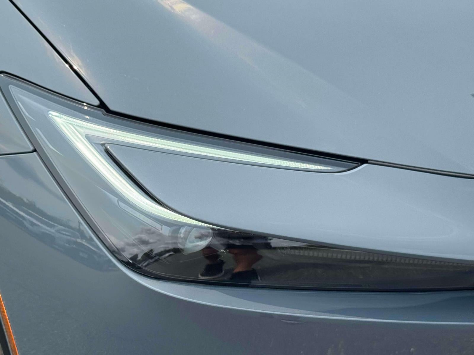 2024 Toyota Prius XLE AWD (Natl)