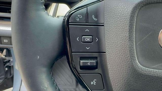2024 Toyota Prius XLE AWD (Natl)