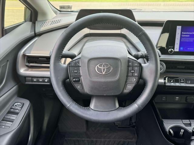 2024 Toyota Prius XLE AWD (Natl)