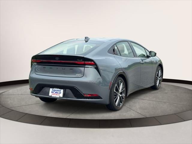 2024 Toyota Prius XLE AWD (Natl)
