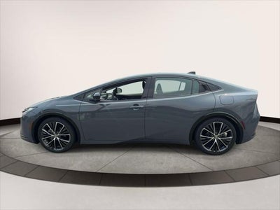 2024 Toyota Prius XLE AWD (Natl)