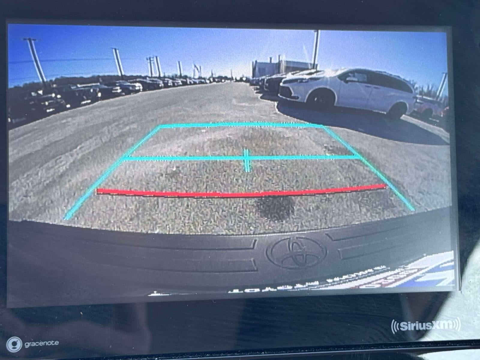 2022 Toyota Prius LE AWD-e (Natl)