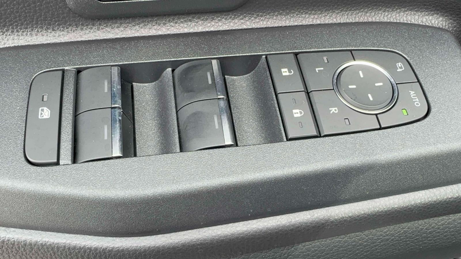 2025 Toyota Land Cruiser 4WD (Natl)