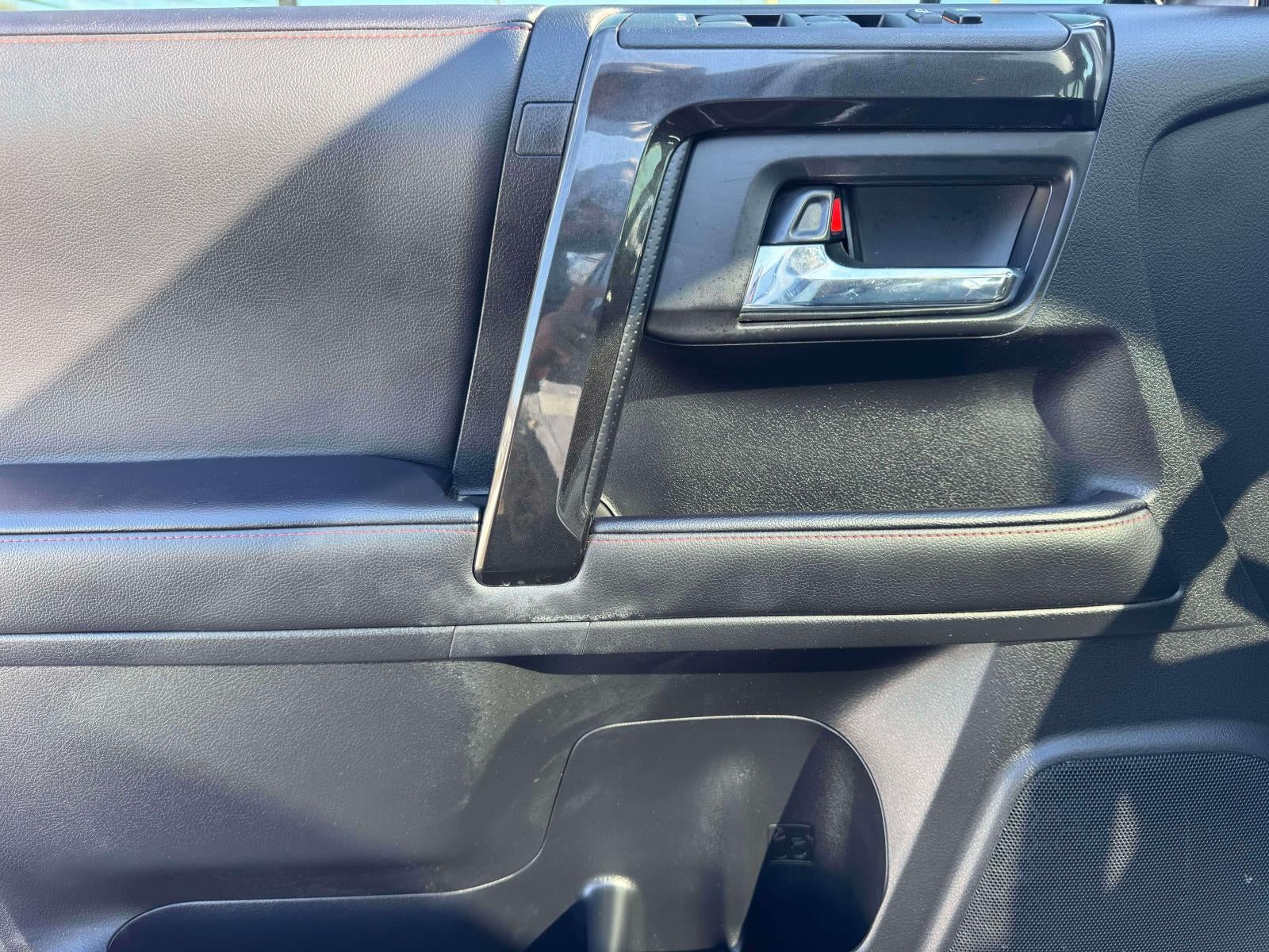 2024 Toyota 4Runner TRD Off Road 4WD (Natl)