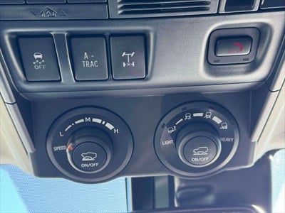 2024 Toyota 4Runner TRD Off Road 4WD (Natl)