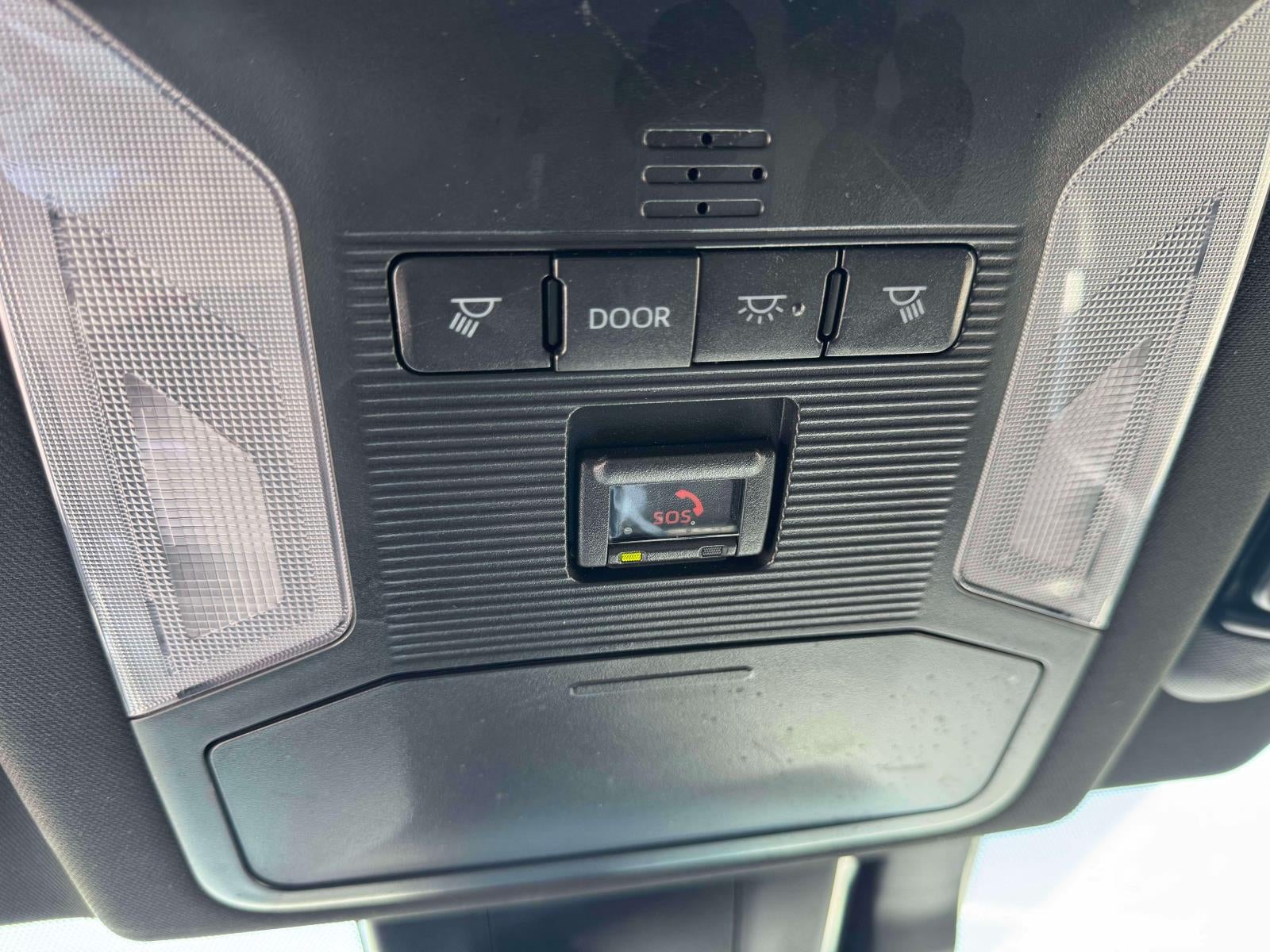 2023 Toyota RAV4 Hybrid SE AWD (Natl)