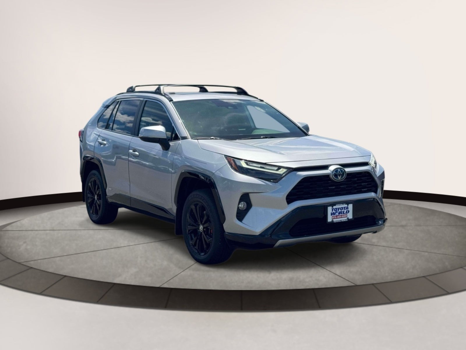 2024 Toyota RAV4 Hybrid SE AWD (Natl)