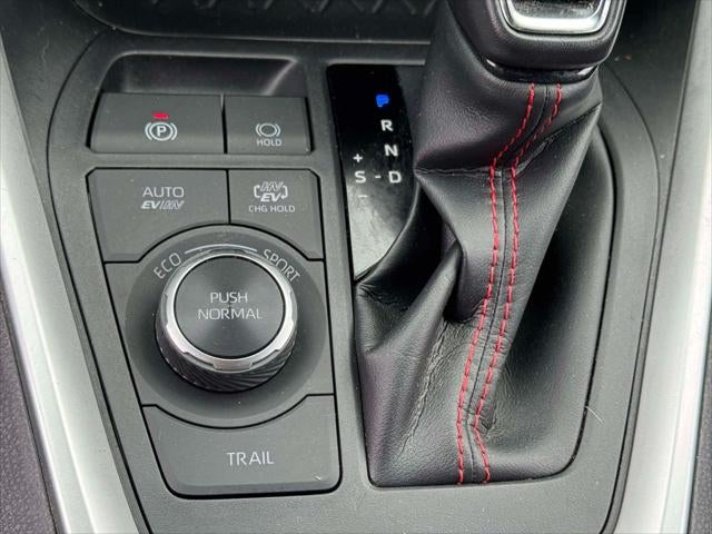 2022 Toyota RAV4 Prime SE (Natl)