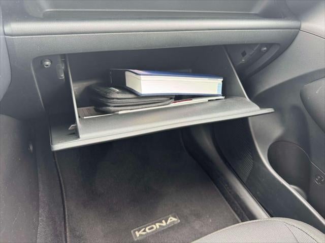 2025 Hyundai Kona SE FWD