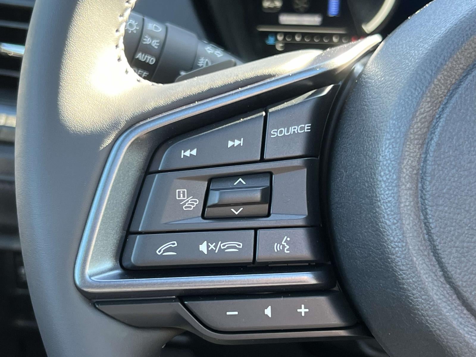 2025 Subaru FORESTER Limited Hybrid