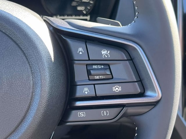 2025 Subaru FORESTER Limited Hybrid