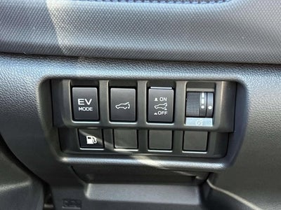 2025 Subaru FORESTER Limited Hybrid