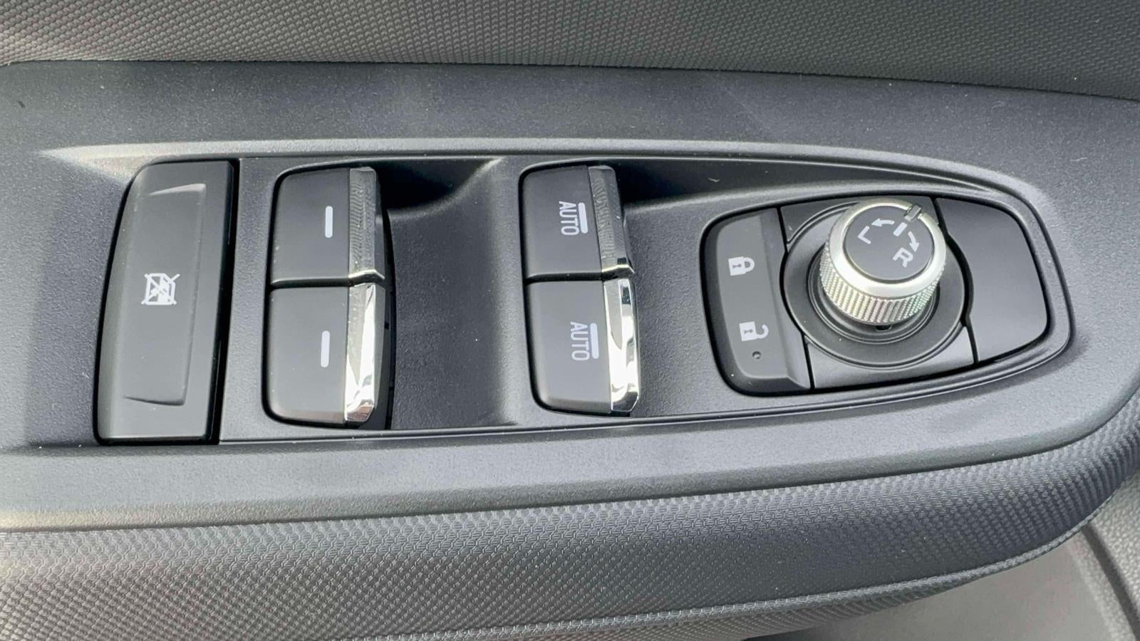 2025 Subaru FORESTER Limited Hybrid