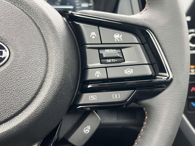 2025 Subaru FORESTER Touring Hybrid