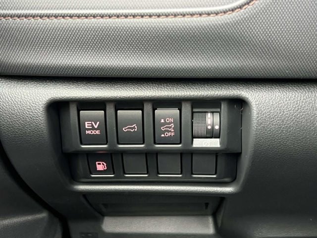 2025 Subaru FORESTER Touring Hybrid