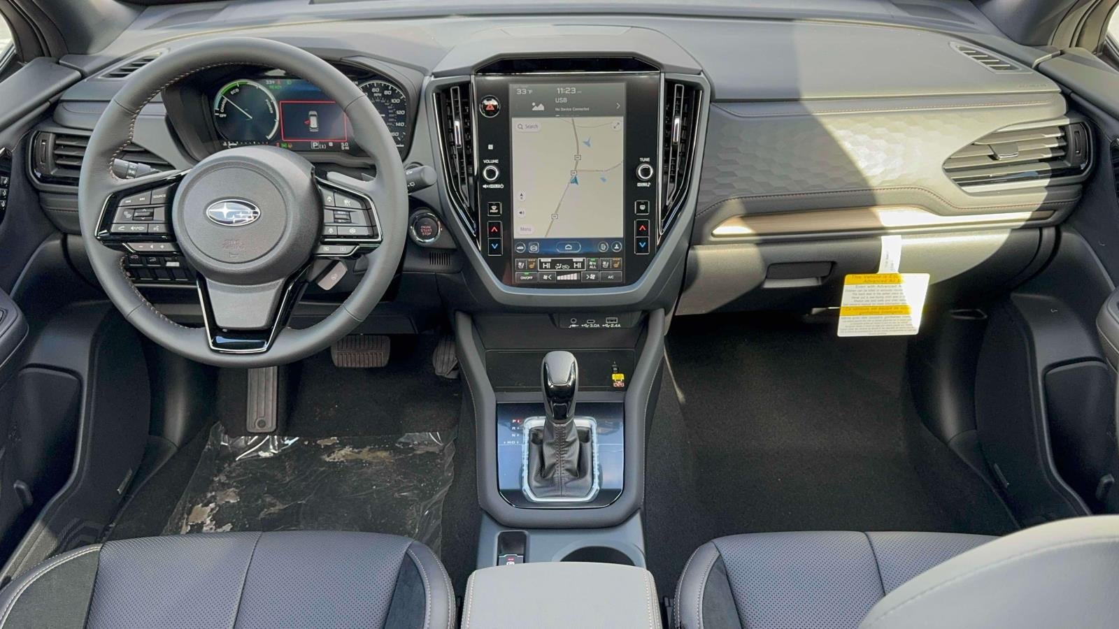 2025 Subaru FORESTER Touring Hybrid