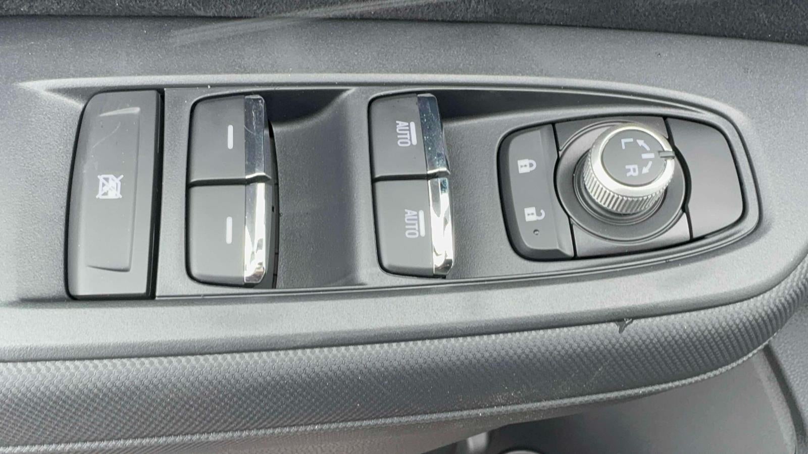 2025 Subaru FORESTER Touring Hybrid