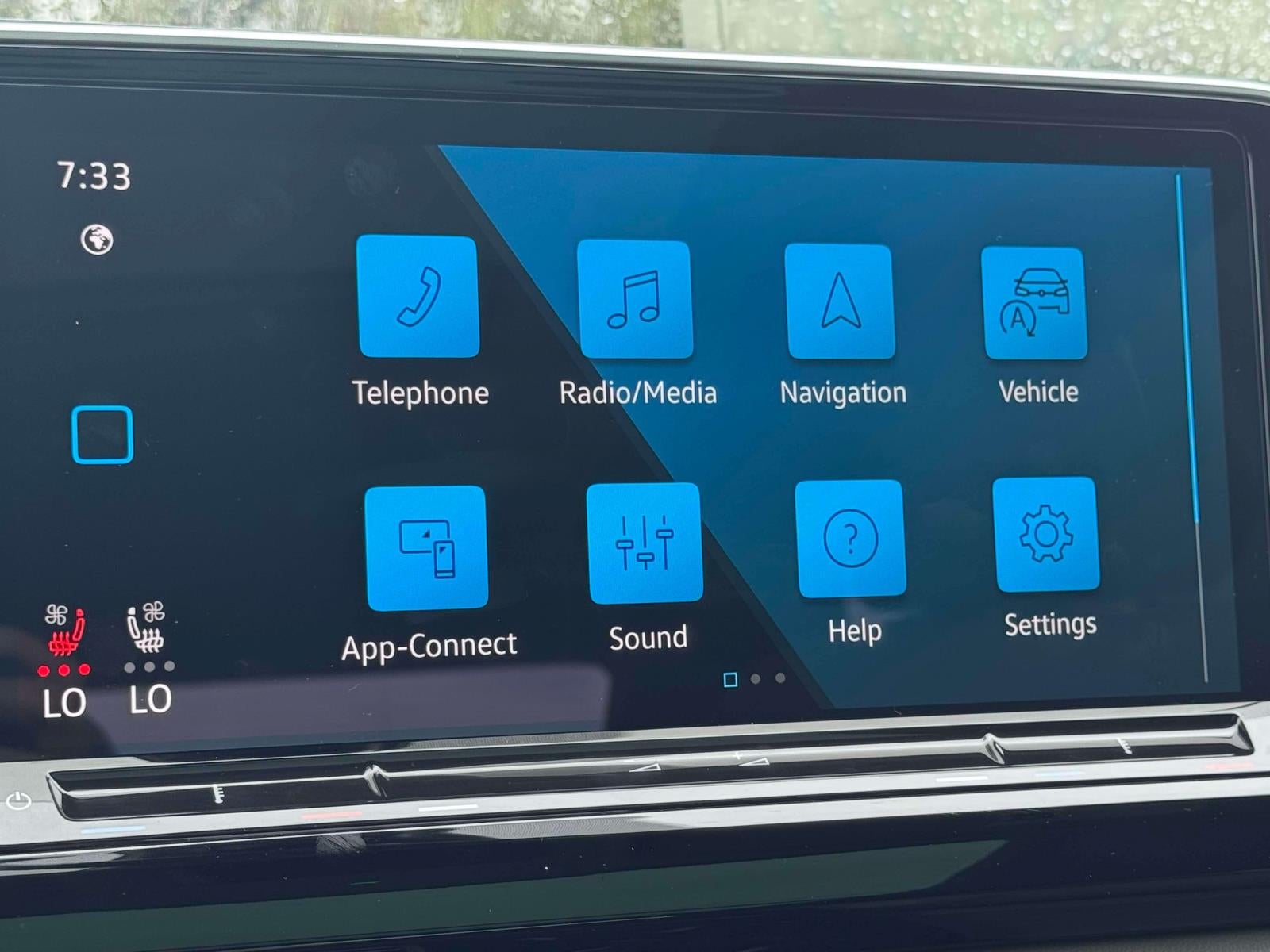 2025 Volkswagen Atlas 2.0T SEL