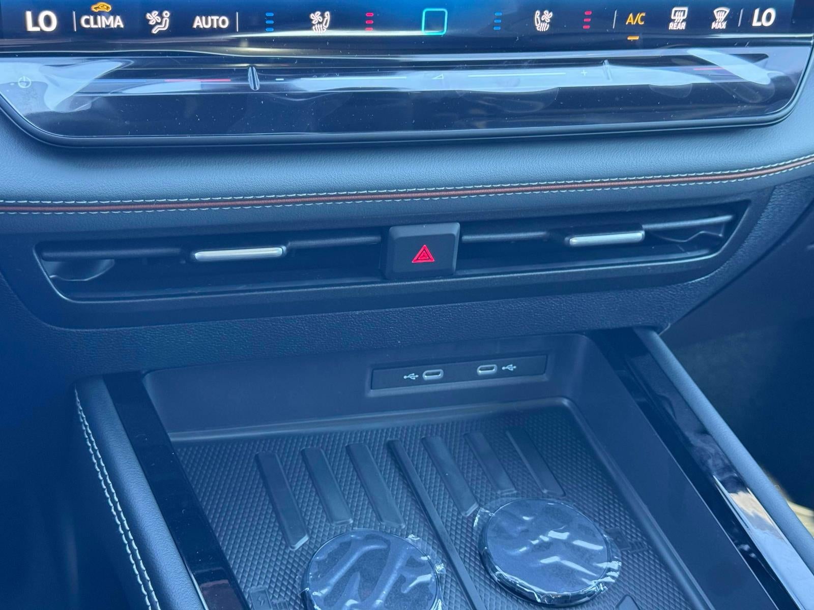 2027 Volkswagen Atlas SEL Premium R-Line