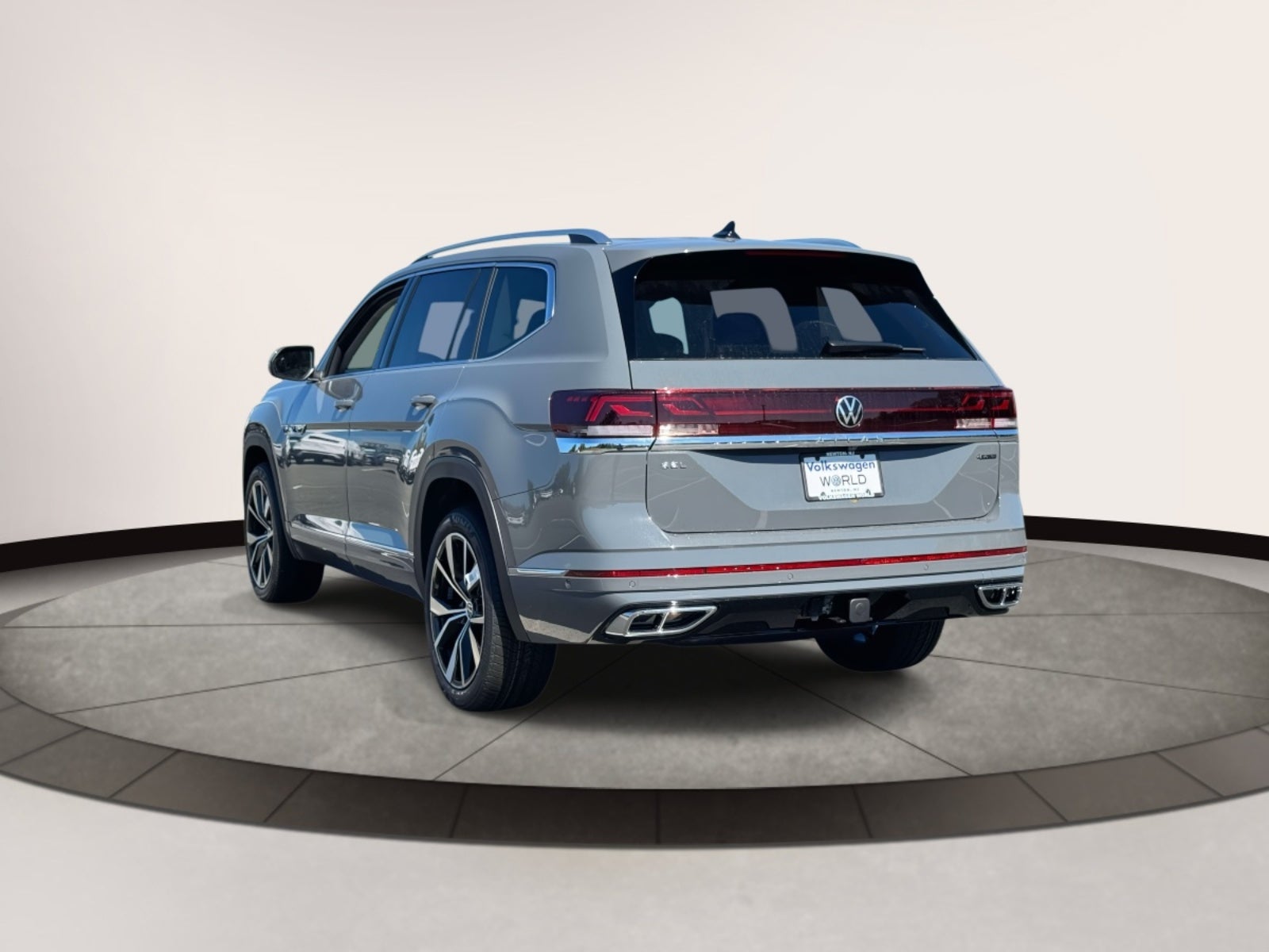 2026 Volkswagen Atlas 2.0T SEL Premium R-Line