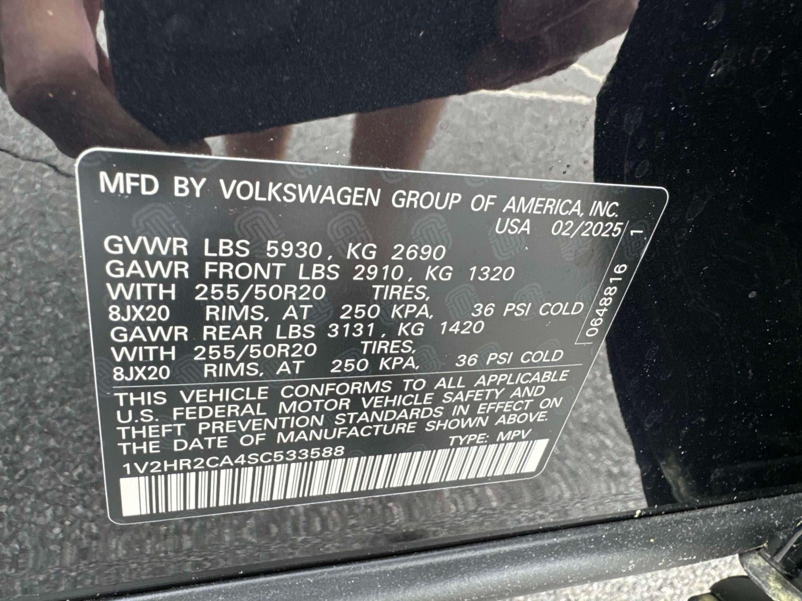 2025 Volkswagen Atlas 2.0T SE