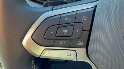 2027 Volkswagen Atlas 2.0T SE w/ Technology
