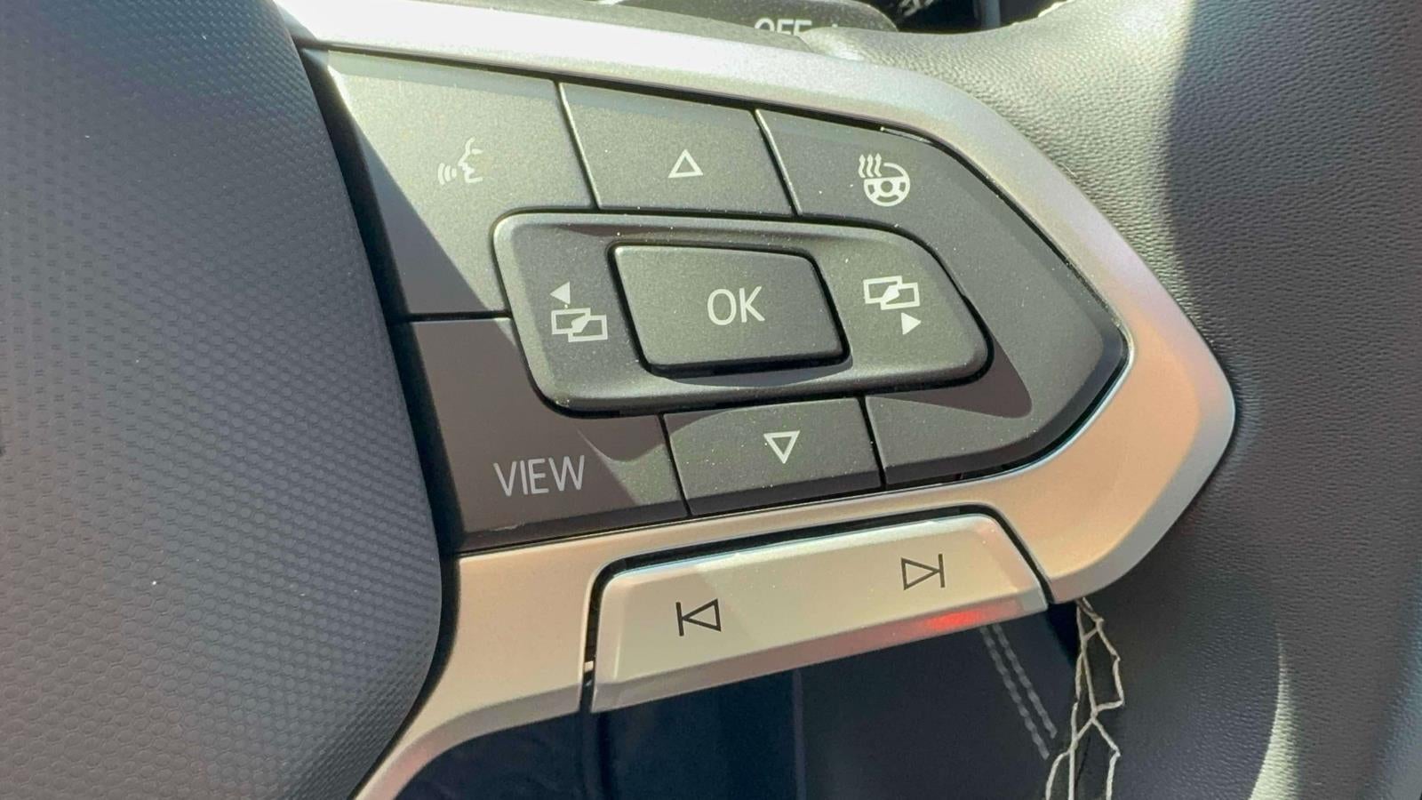 2027 Volkswagen Atlas 2.0T SE