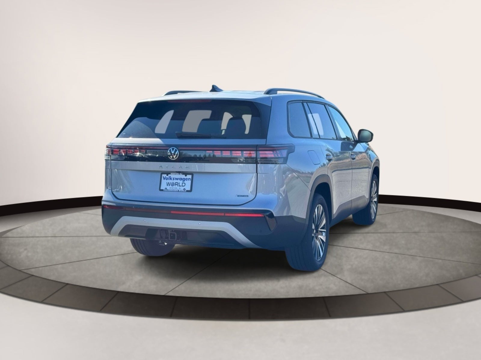 2027 Volkswagen Atlas 2.0T SE