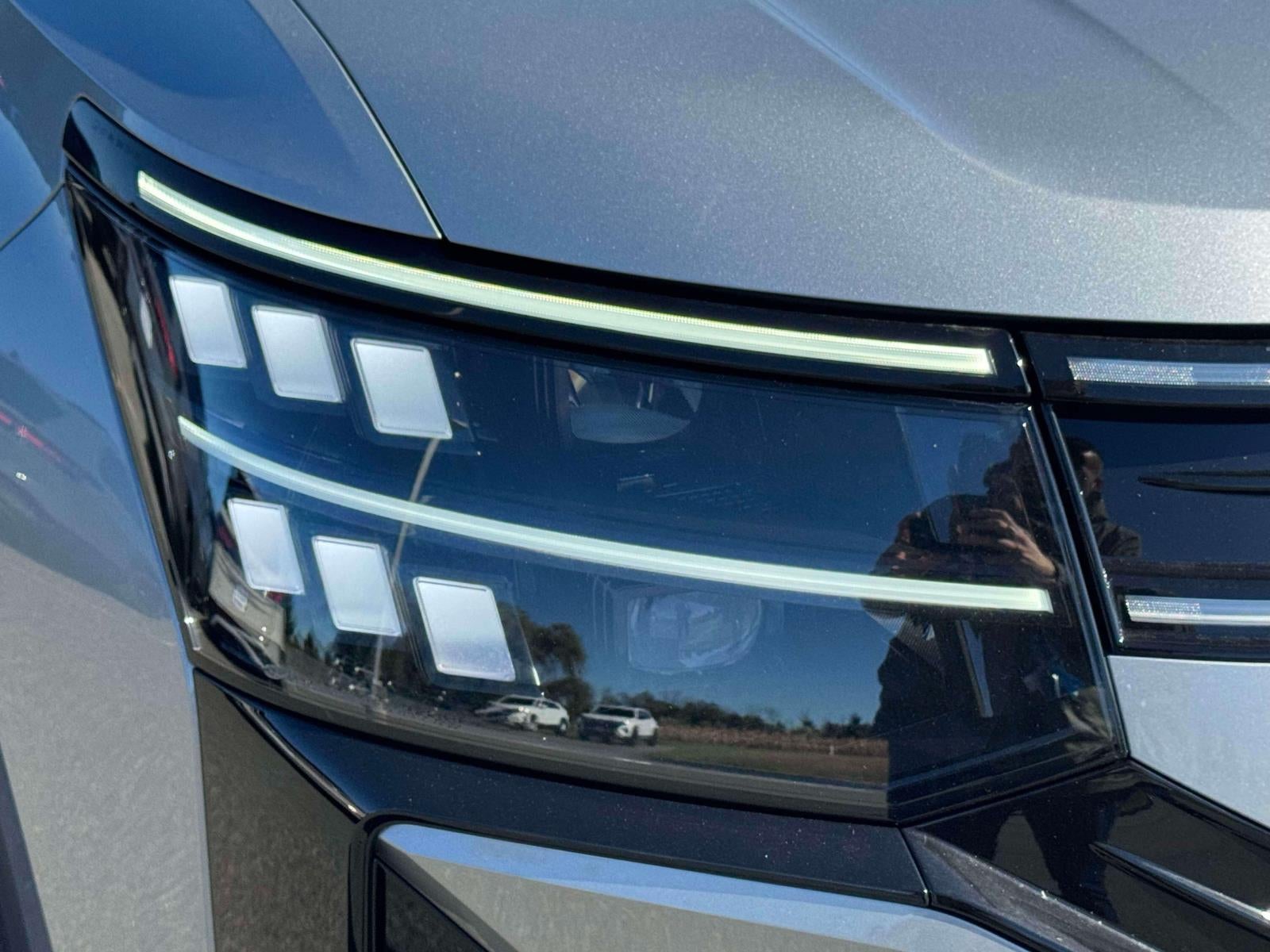 2027 Volkswagen Atlas 2.0T SE