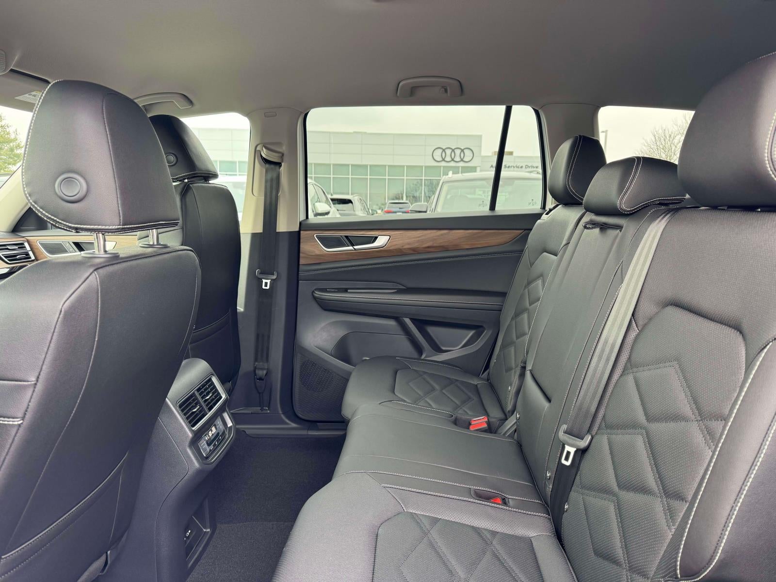 2026 Volkswagen Atlas 2.0T SE