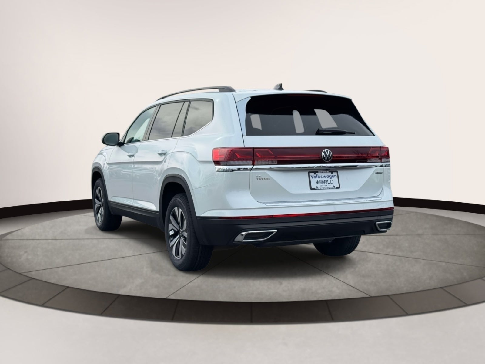 2026 Volkswagen Atlas 2.0T SE