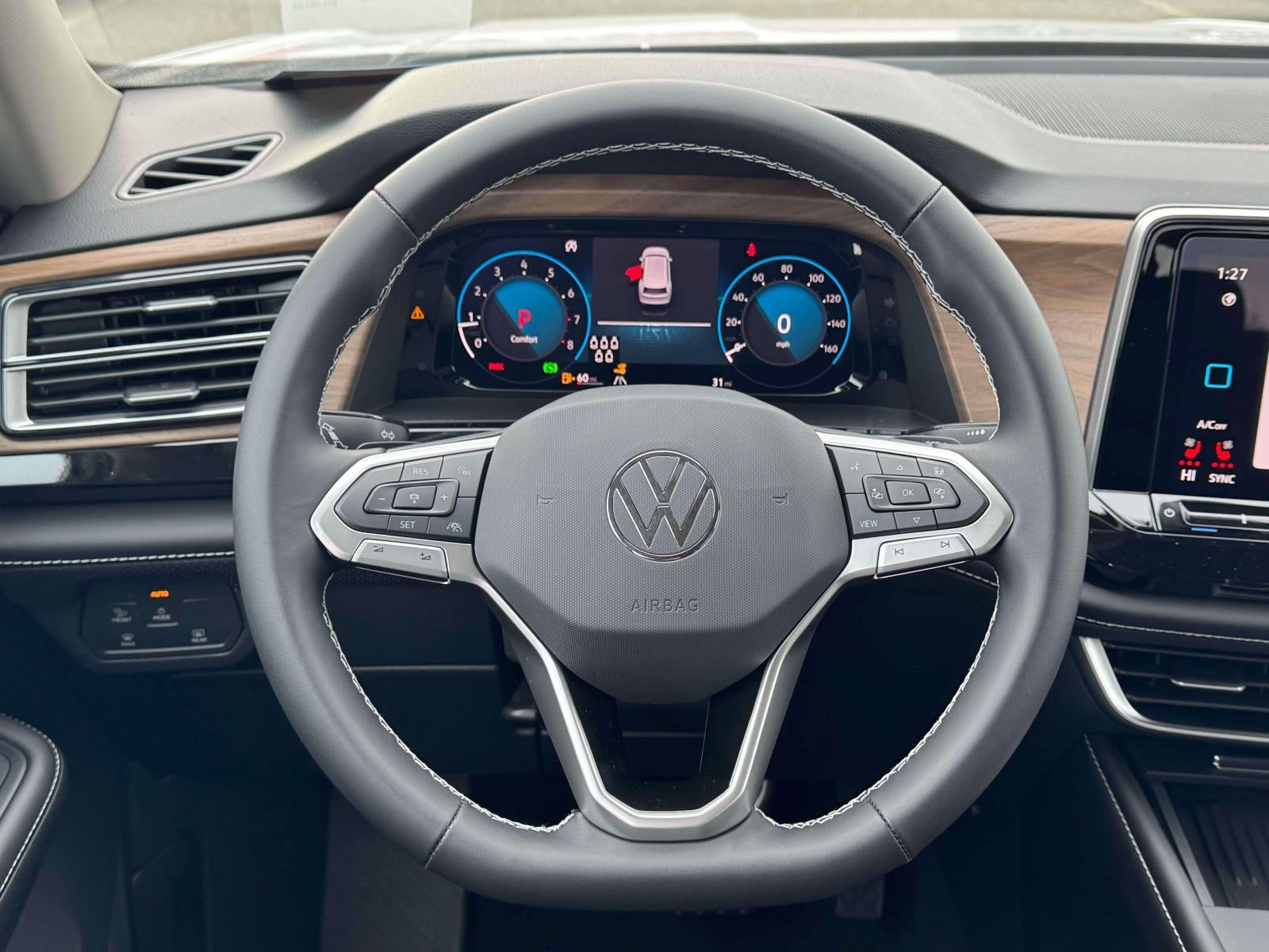 2026 Volkswagen Atlas 2.0T SE