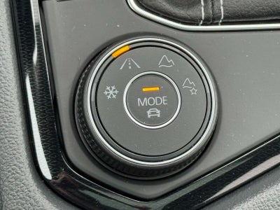 2025 Volkswagen Taos 1.5T SE Black