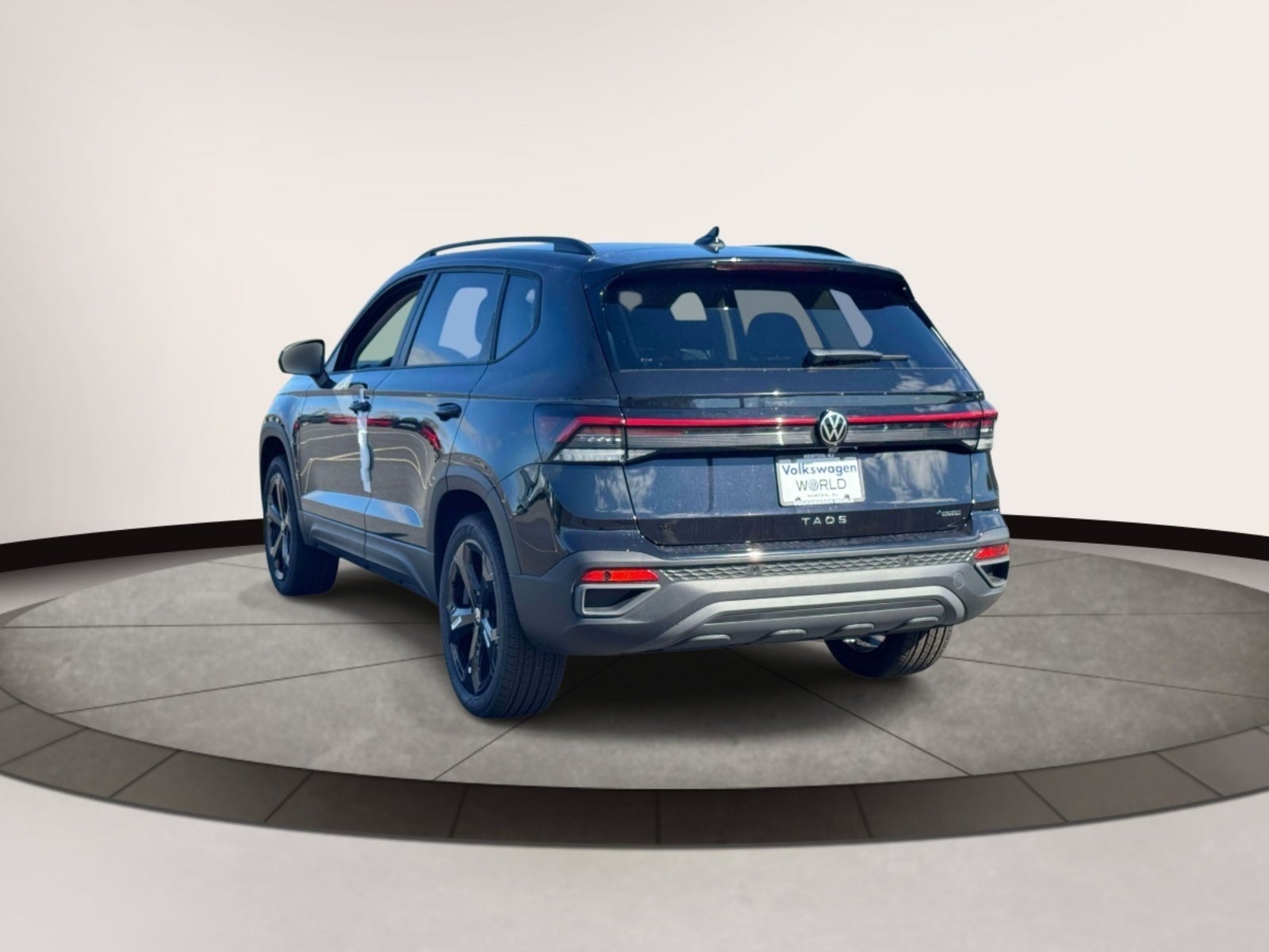 2027 Volkswagen Taos 1.5T SE