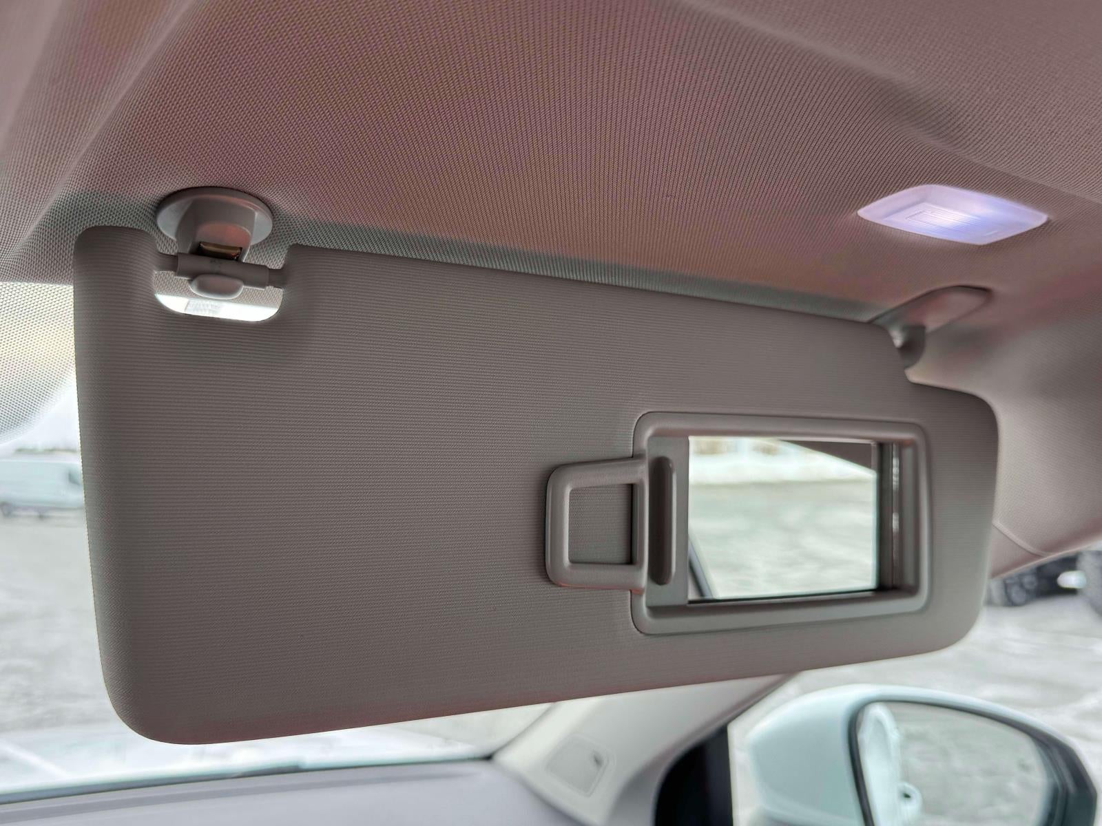 2023 Volkswagen Taos 1.5T SEL