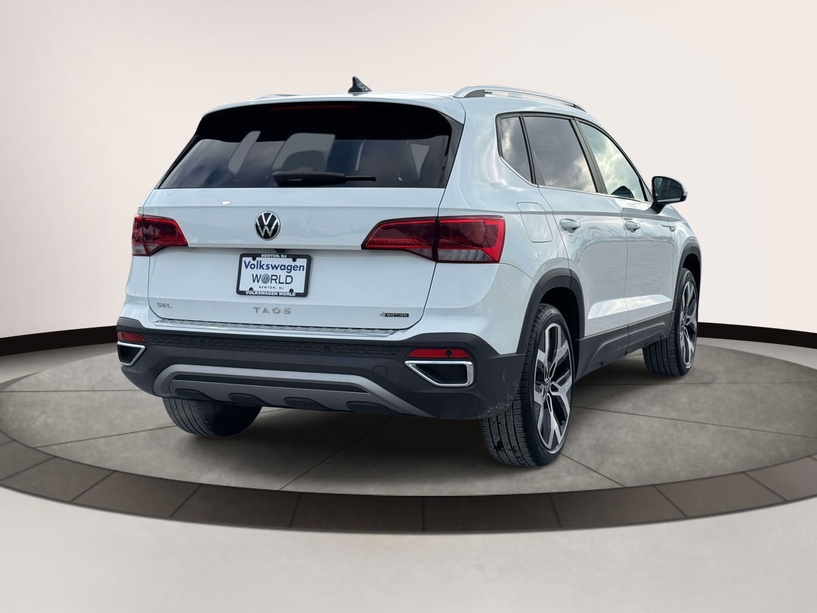 2023 Volkswagen Taos 1.5T SEL