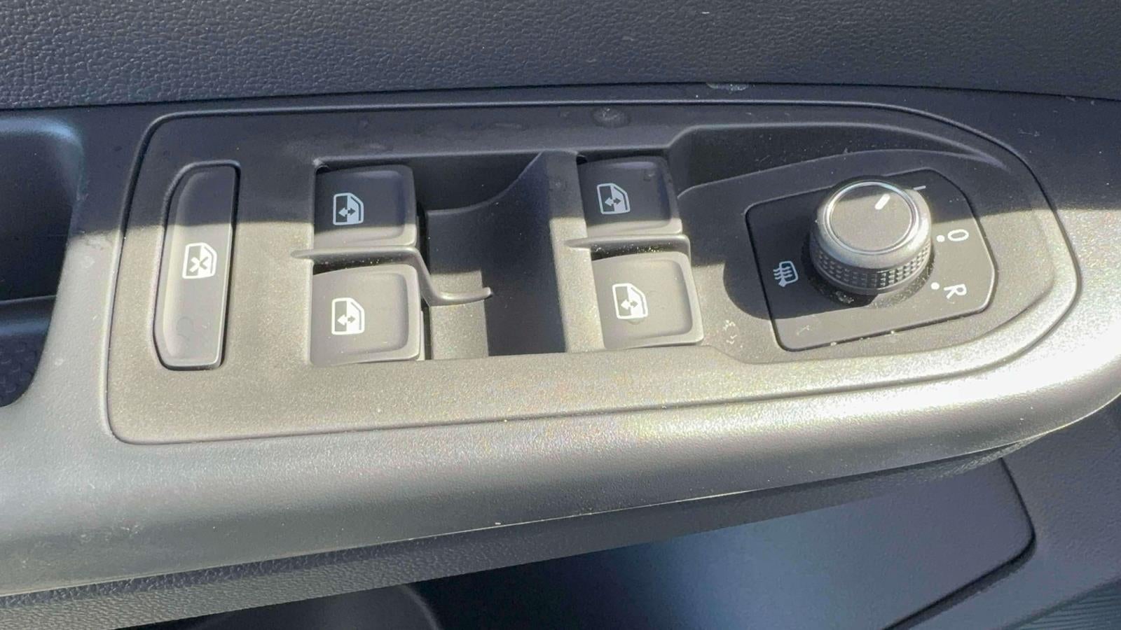 2026 Volkswagen Taos 1.5T SEL